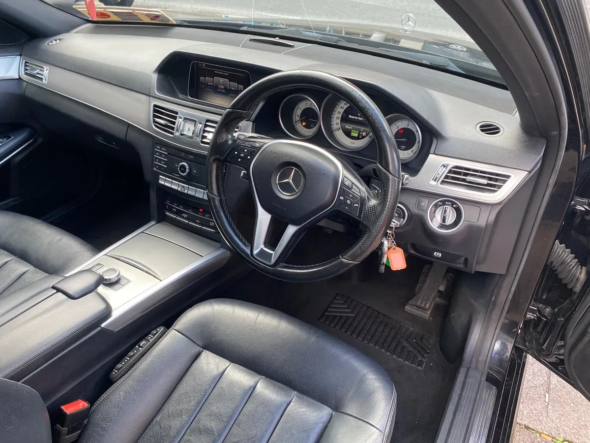 Mercedes-Benz E-Class 2015 - Image 6