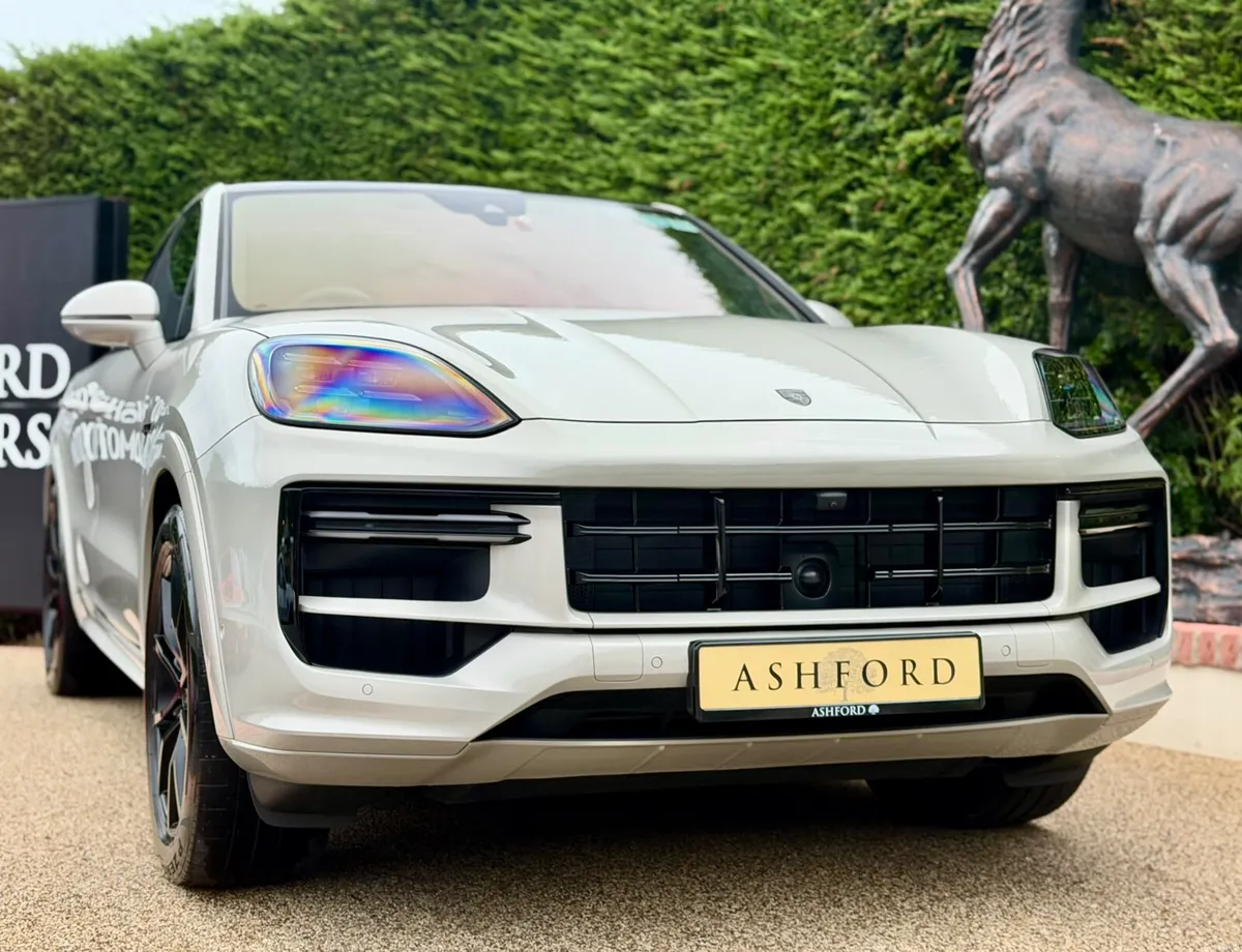 2025 Porsche Cayenne Turbo 740BHP Full Spec - Image 1