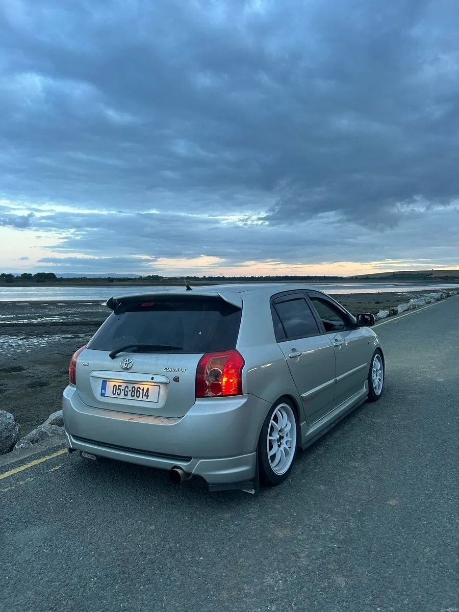 Toyota Corolla - Image 4
