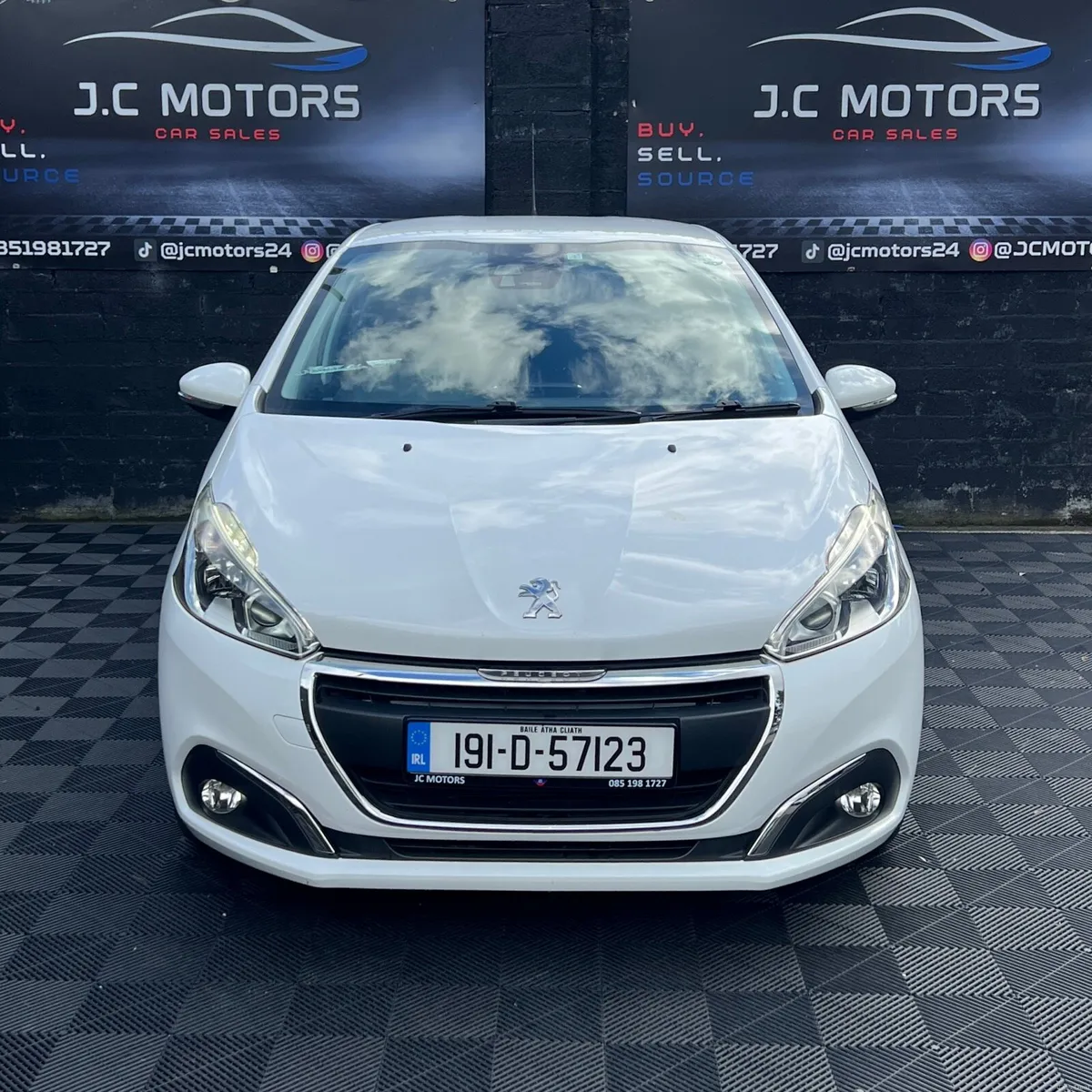 2019 Peugoet 208 (Low KM) Automatic - Image 2
