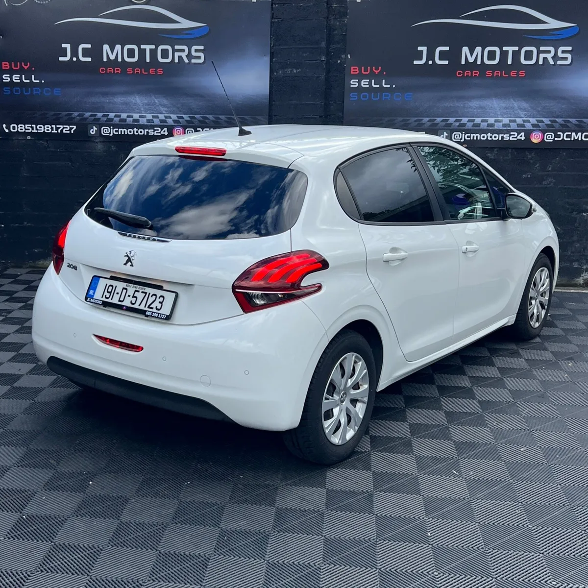 2019 Peugoet 208 (Low KM) Automatic - Image 6