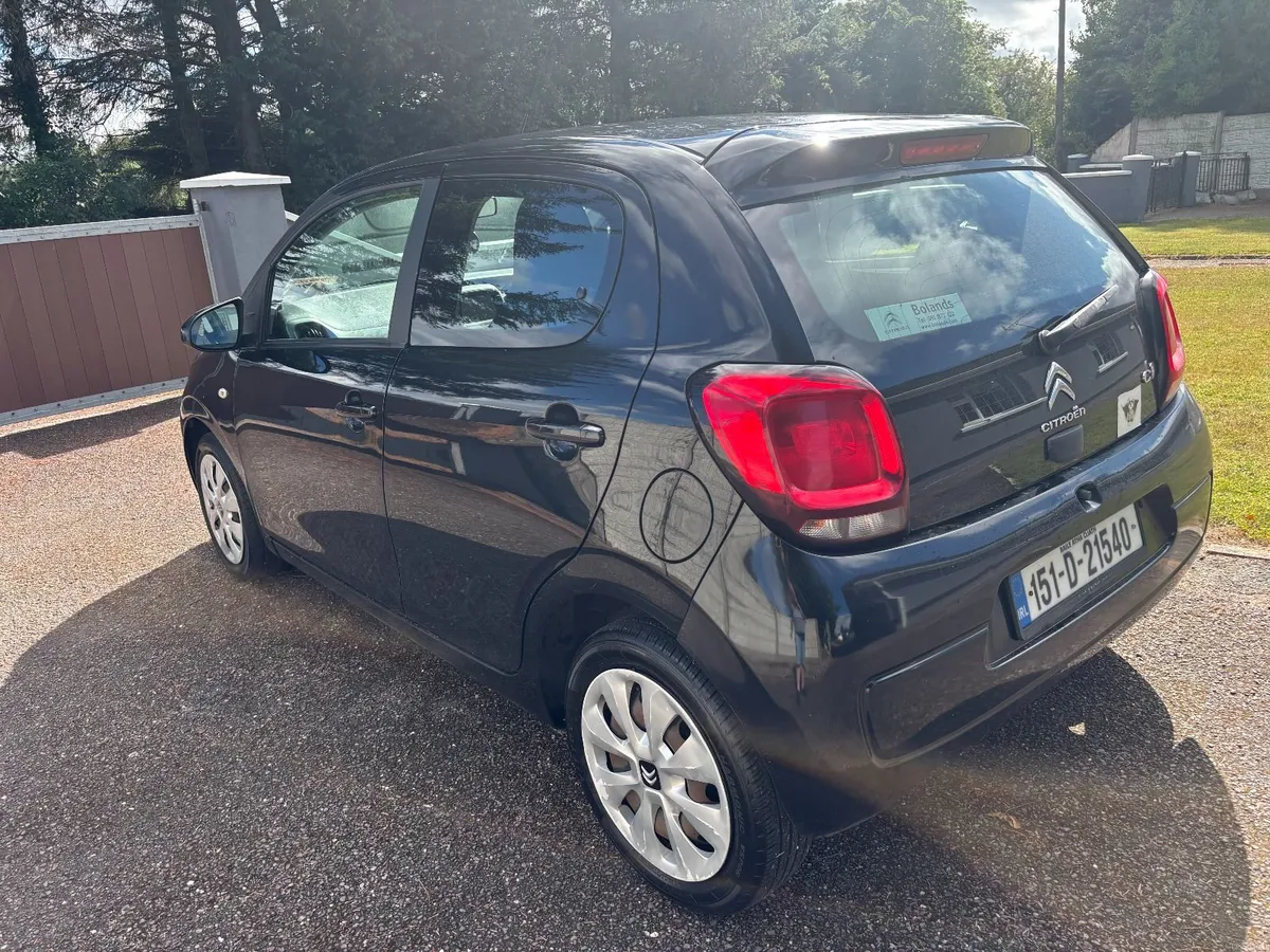Low Miles AUTOMATIC Citroen C1 2015 - Image 6