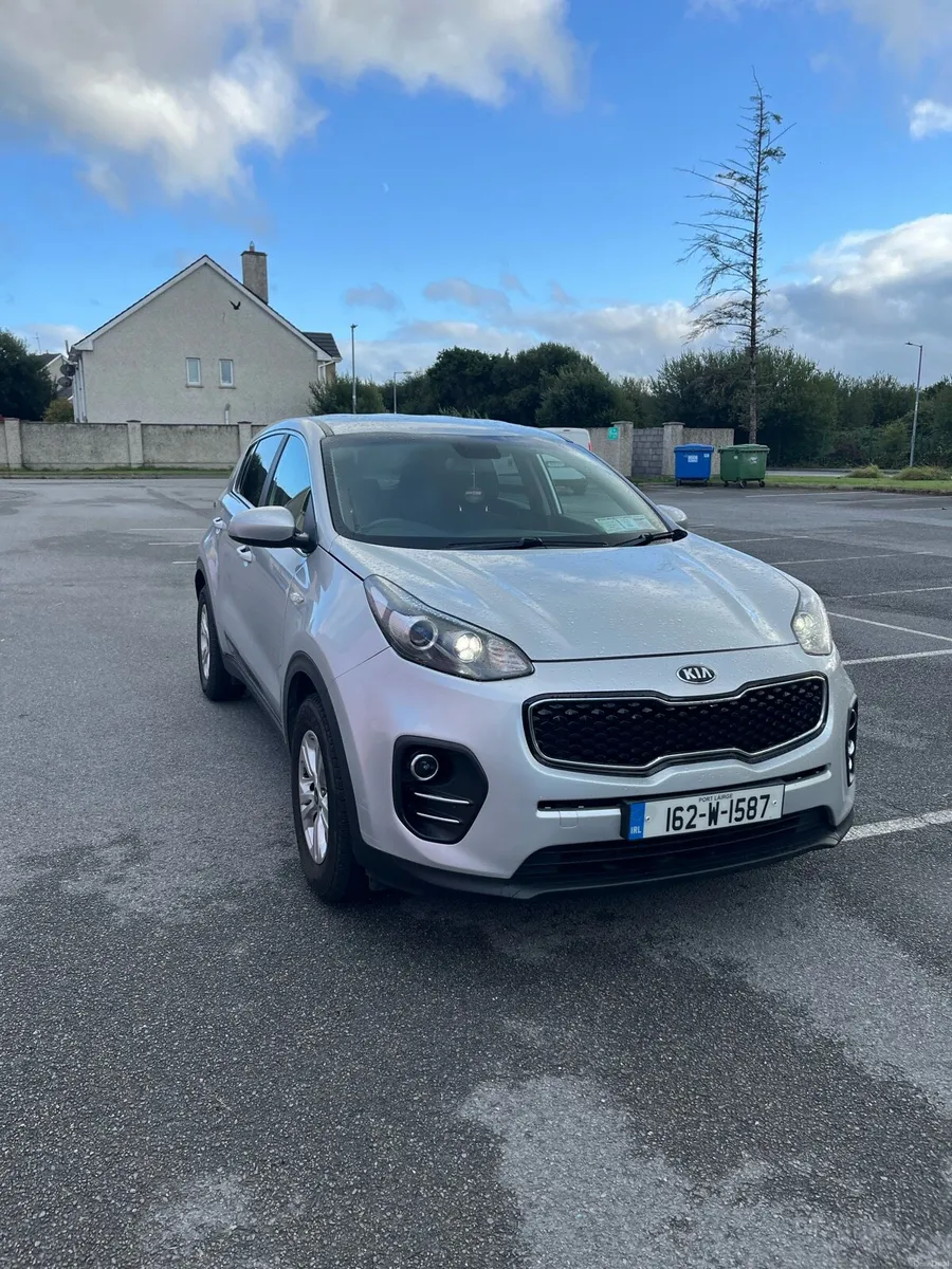Car - Image 1