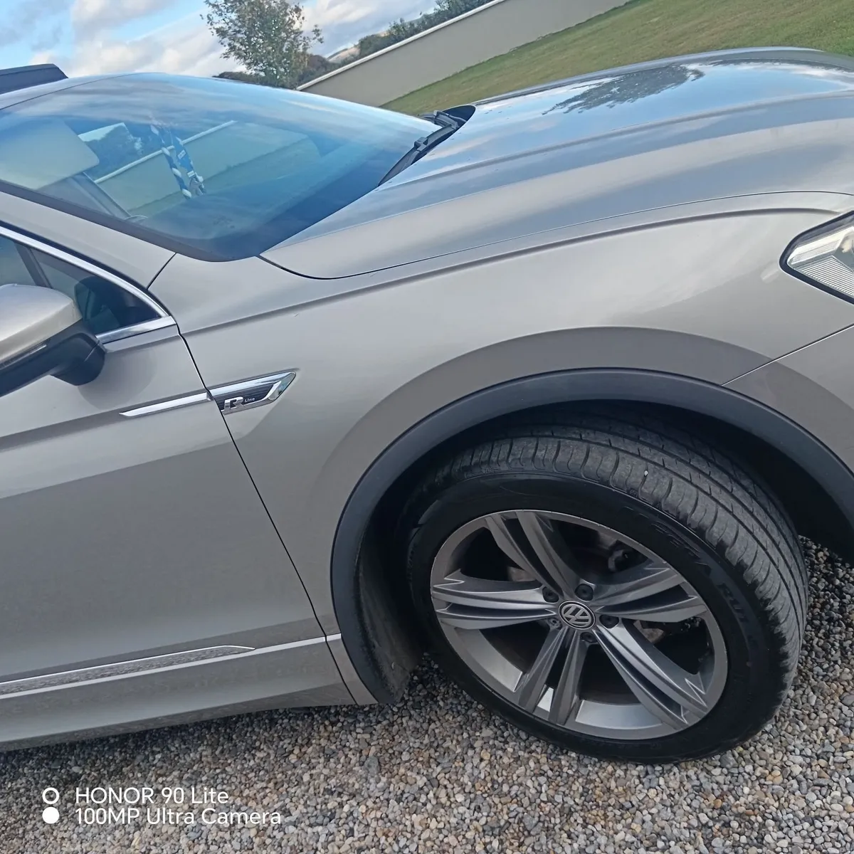 Volkswagen Tiguan 2017 - Image 3