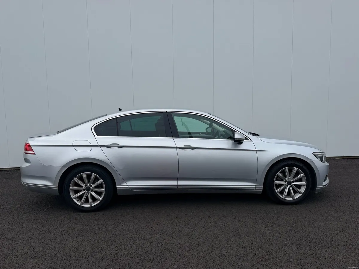 Vw Passat 2015 DSG - Image 5