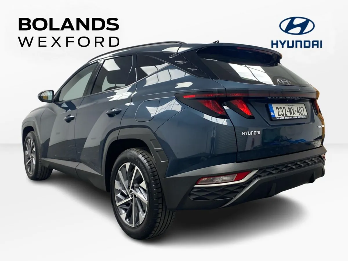 Hyundai Tucson 2WD Executive - Image 3