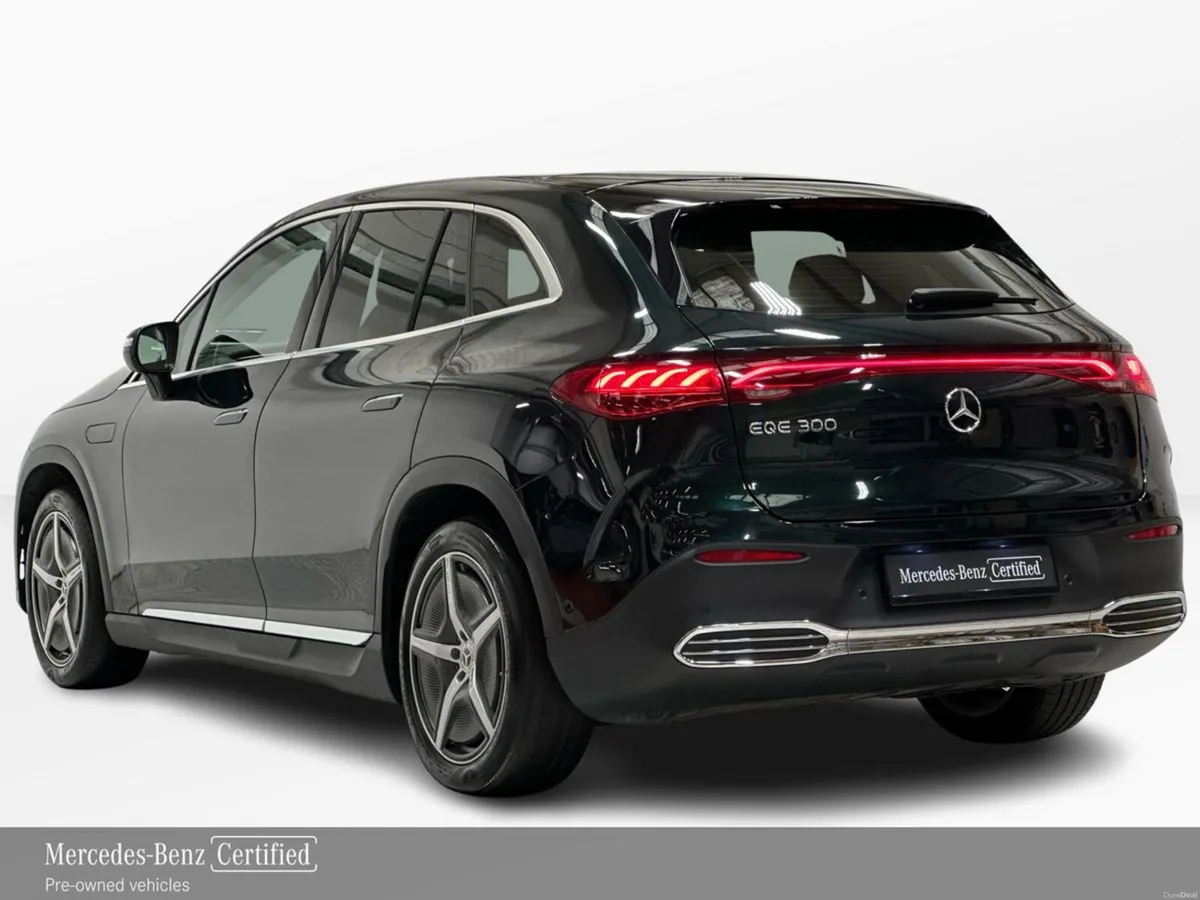 Mercedes-Benz EQE EQE300 SUV AMG Line - Image 4