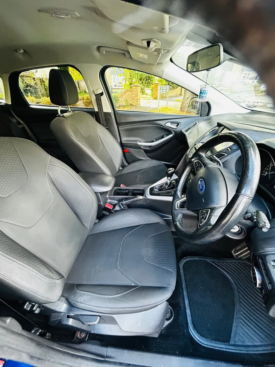 Ford Focus Titanium  Ecoboost - Image 4