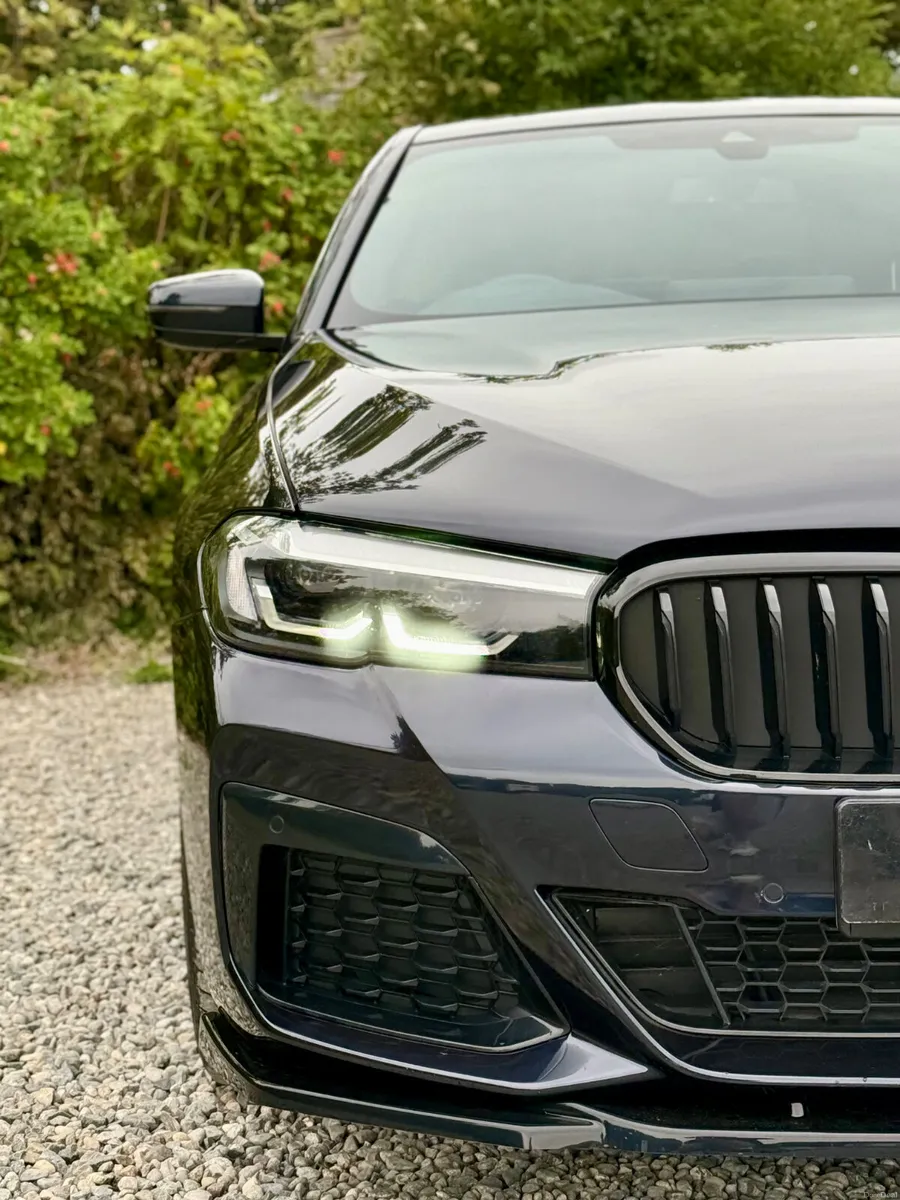 2023 BMW 530e M Sport 2.0 Plug-In Hybrid Automatic - Image 5