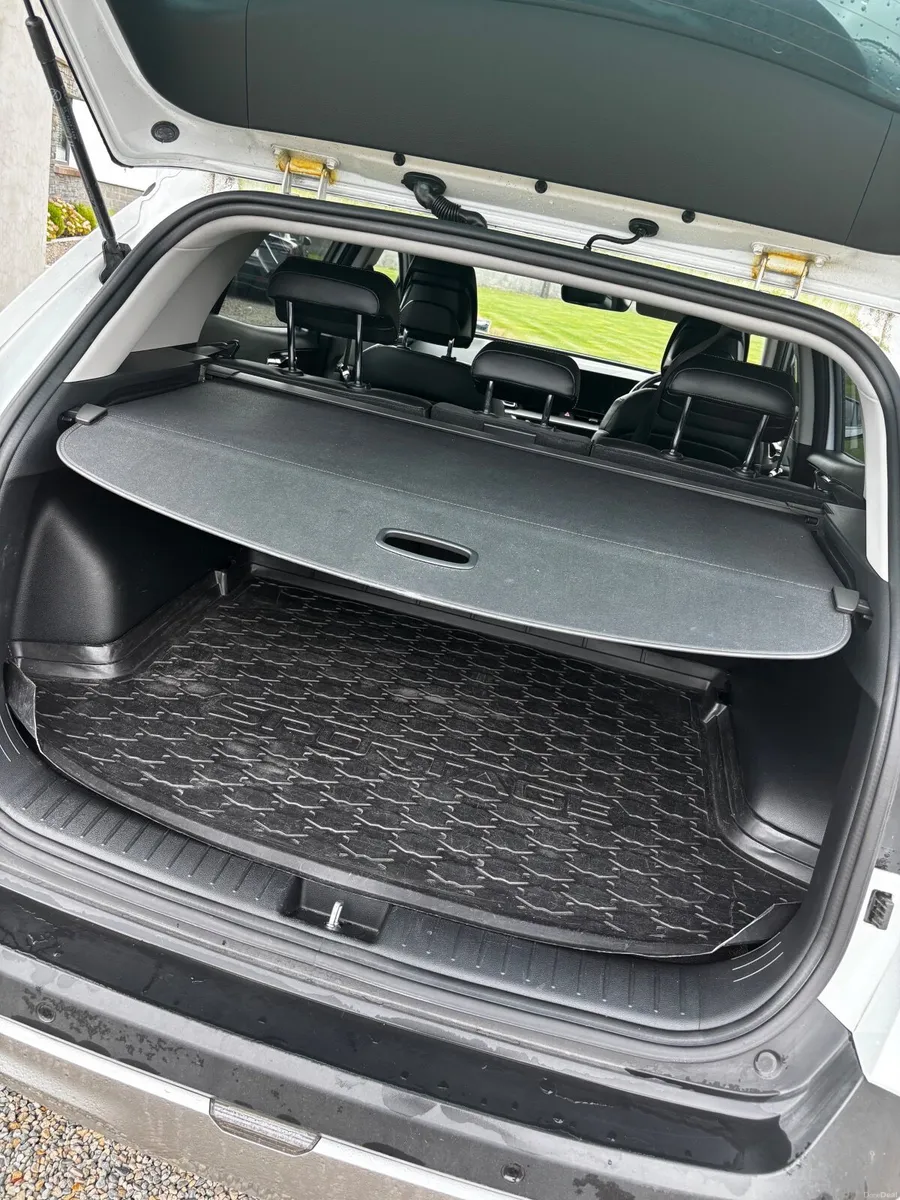 Kia Sportage 2023 K3 1.6 Diesel Hybrid SUV - Image 6
