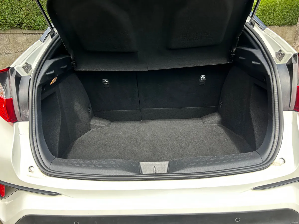 2017 TOYOTA CHR PETROL PARKING CAMREA - Image 6