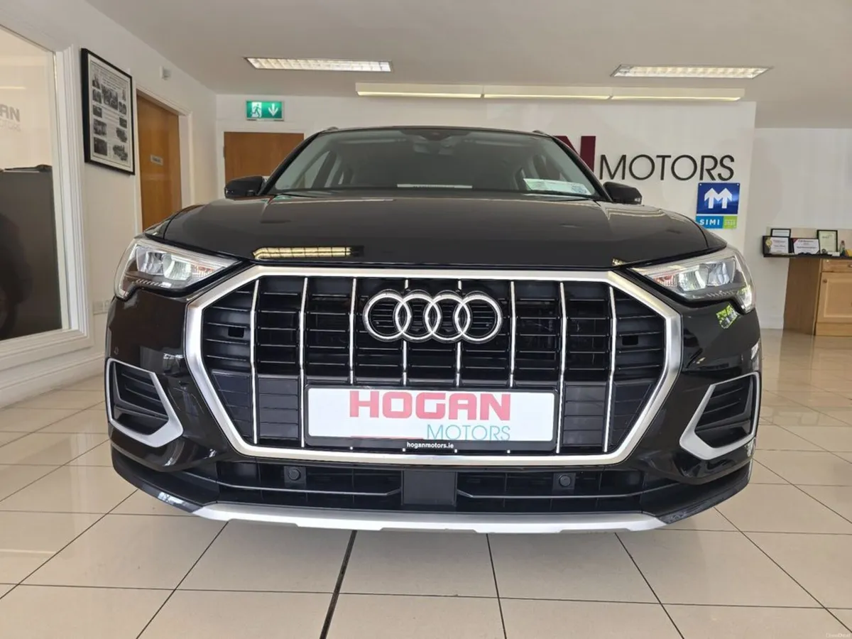 Audi Q3 35 TFSi 150 SE 4DR - Image 2