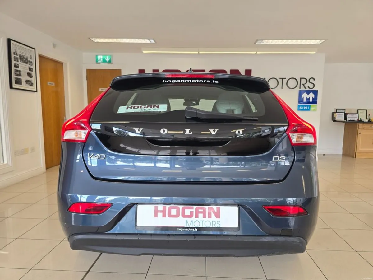 Volvo V40 D2 MOM ED 5DR - Image 5