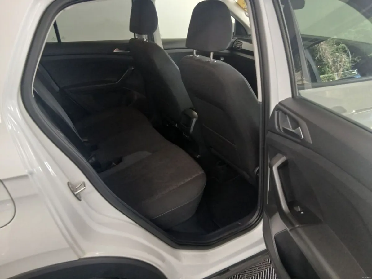 Volkswagen T-Cross Life 1.0 TSI D7F 110HP 5DR AUT - Image 6