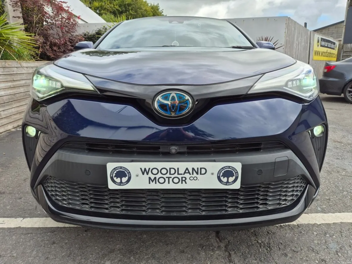 Toyota C-HR 1.8 HYBRID / SOL G-PACK NERO EDITION / - Image 3