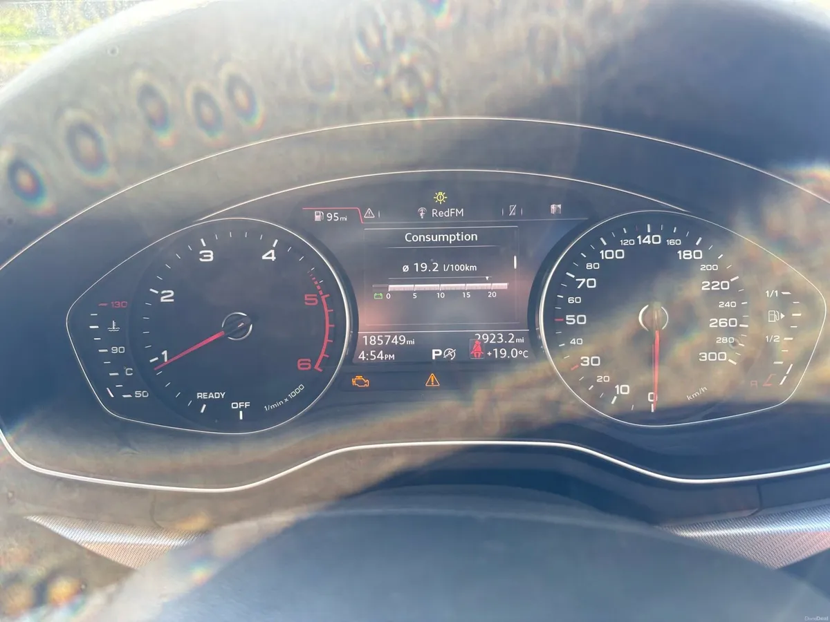 Audi A4 2.0 Diesel 2017 Sport Auto Needs Work - Image 6