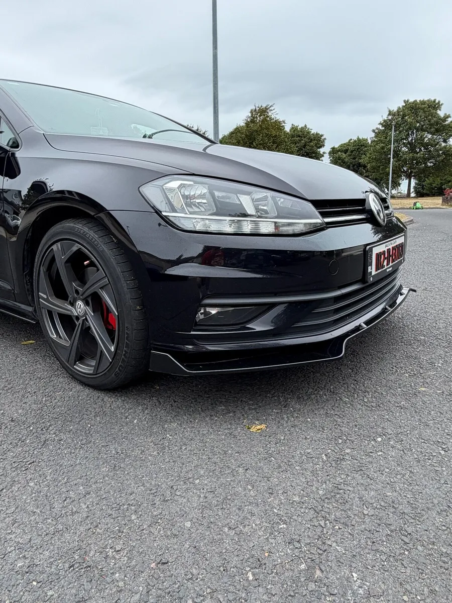 2018 commercial VW golf - Image 2