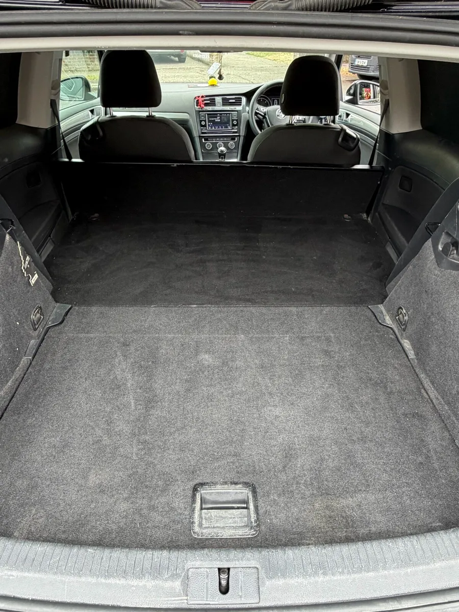 2018 commercial VW golf - Image 3