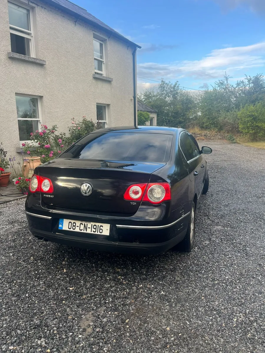 Volkswagen Passat 2008 - Image 3