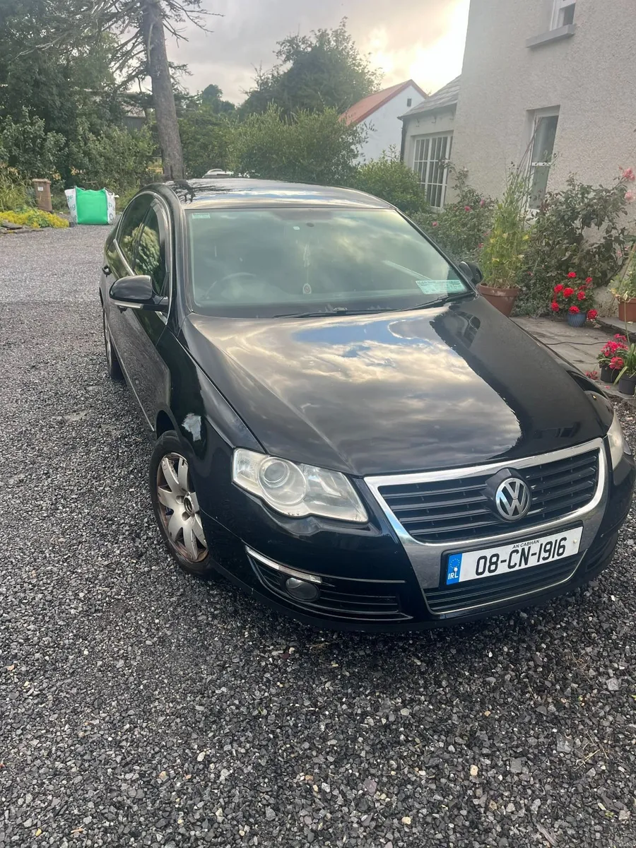 Volkswagen Passat 2008 - Image 1