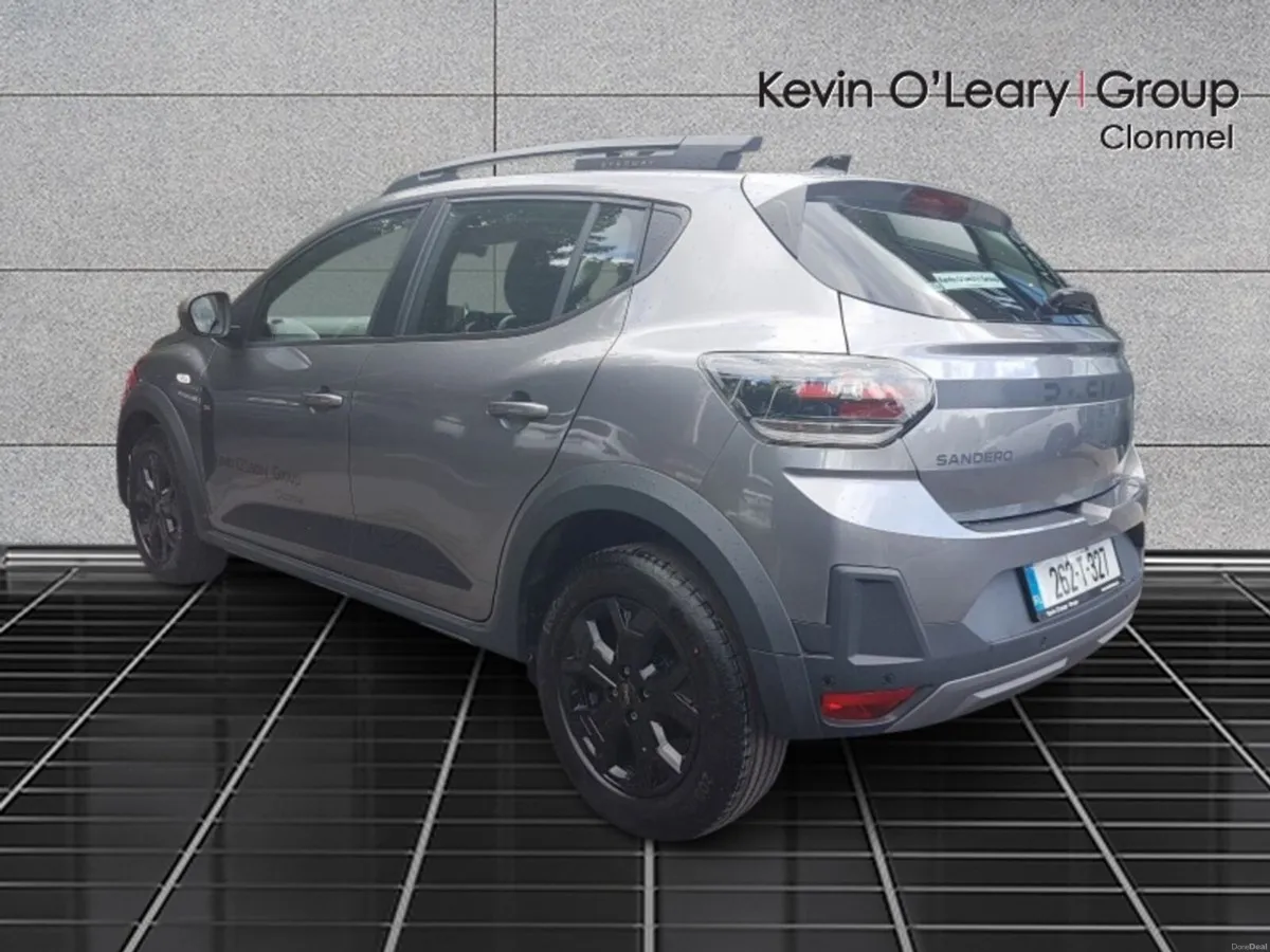 Dacia Sandero Stepway STEPWAY Extreme TCe 110 E06X - Image 3