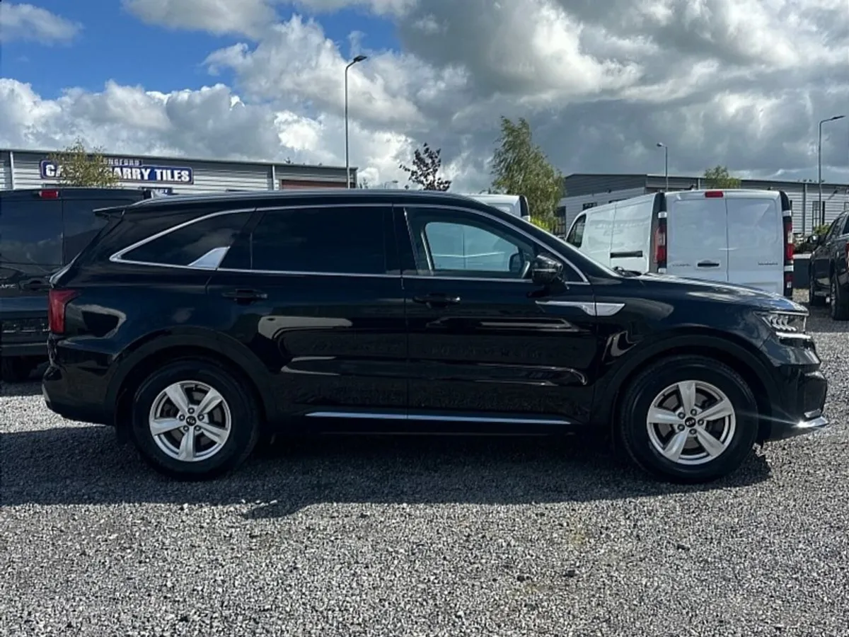 Kia Sorento SORENTO COMMERCIAL 5DR AUTO - Image 6