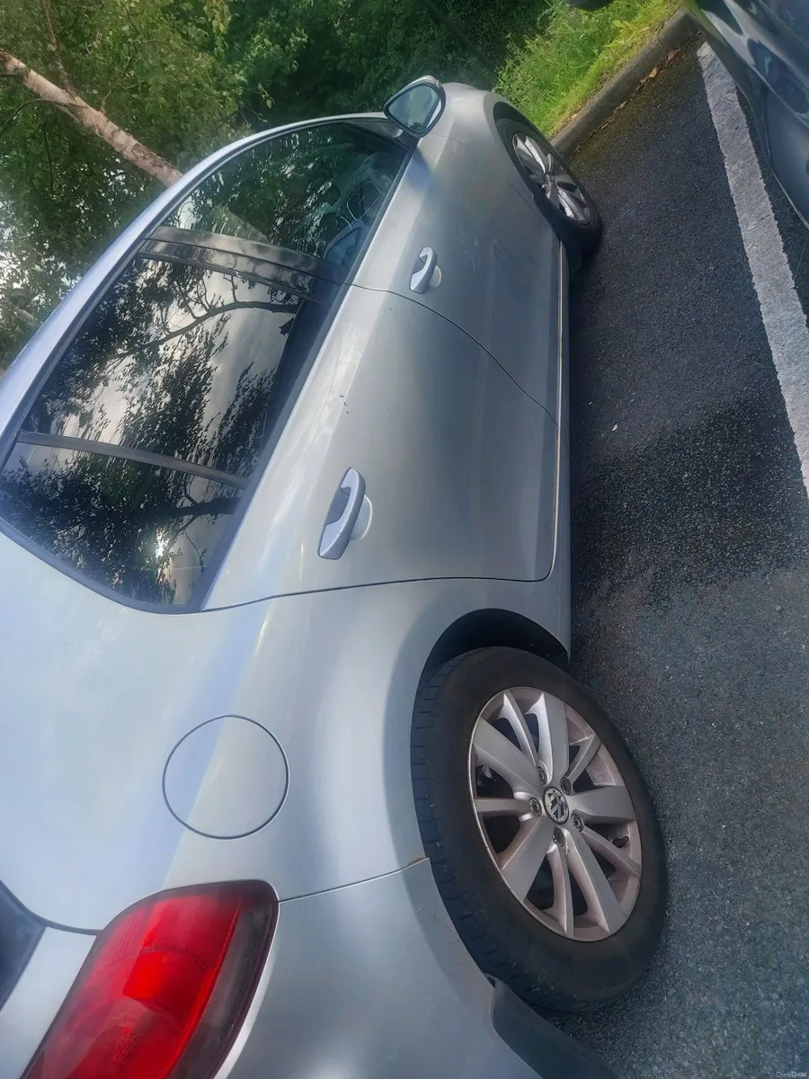 Volkswagen Golf 2011 - Image 6