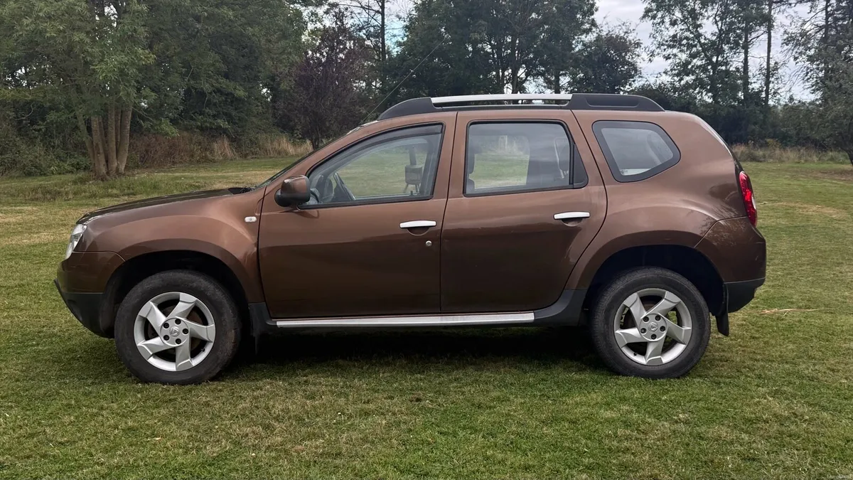 Dacia Duster 2014 - Image 2