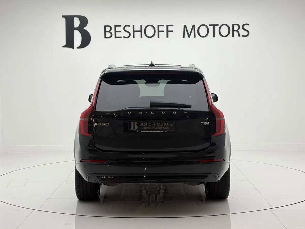 Volvo XC90 T8 PLUS 7 SEATER=LIGHT INTERIOR//PAN RO - Image 4