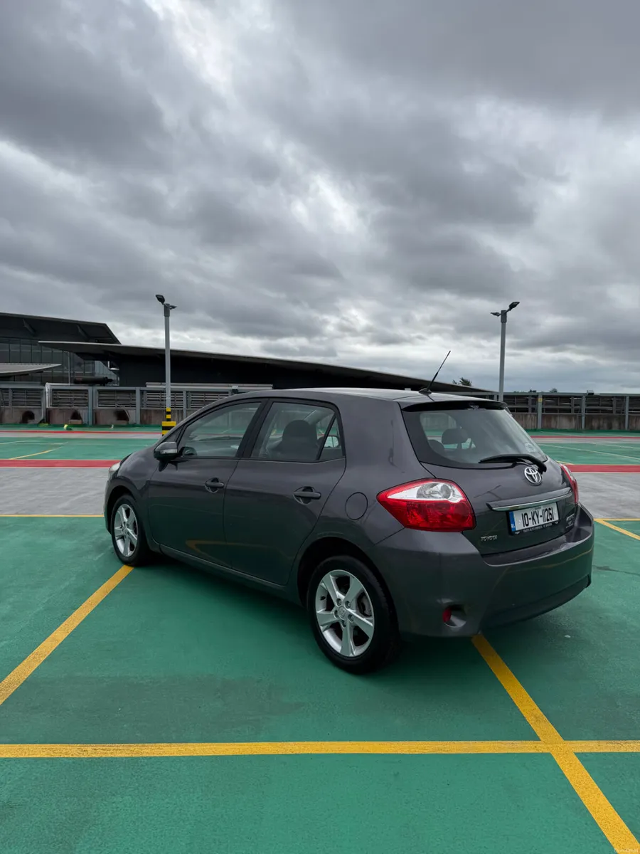 2010 Toyota Auris 1.3 Petrol - PERFECT STARTER - Image 5