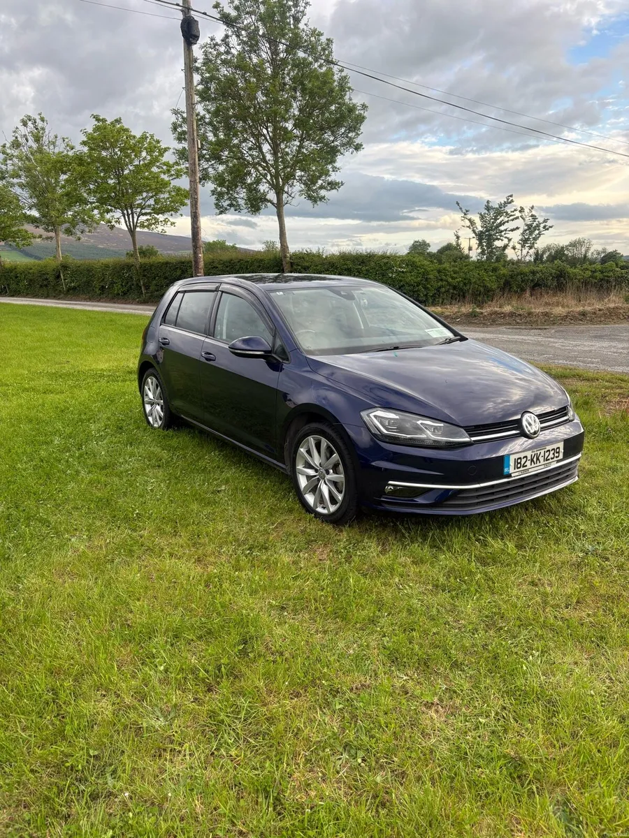 Volkswagen Golf TSI Comfortline Tech - Image 2