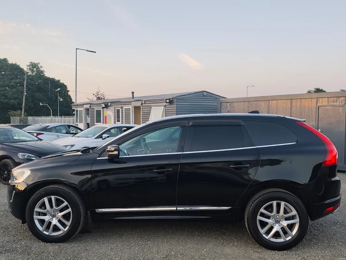 Volvo XC60 D4 CLASSIC - 2.0L Diesel - Automatic (9 - Image 5