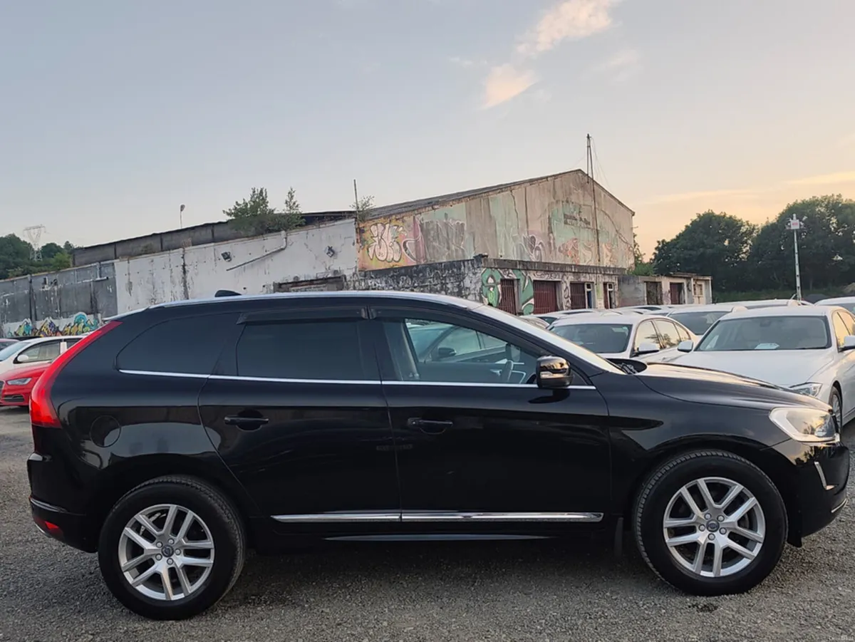 Volvo XC60 D4 CLASSIC - 2.0L Diesel - Automatic (9 - Image 4