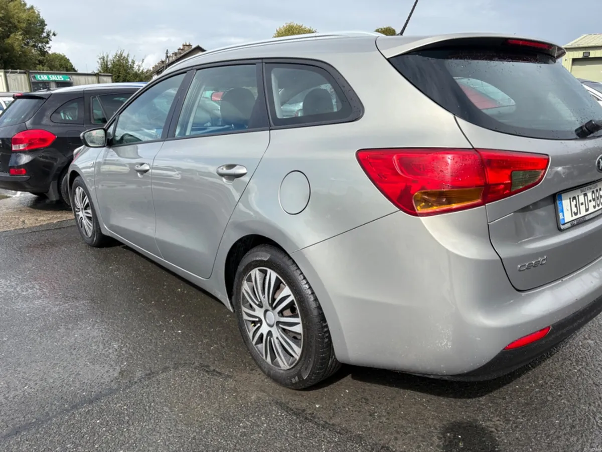 Kia Ceed CEE'D SW 1.6 TX 5DR - Image 3