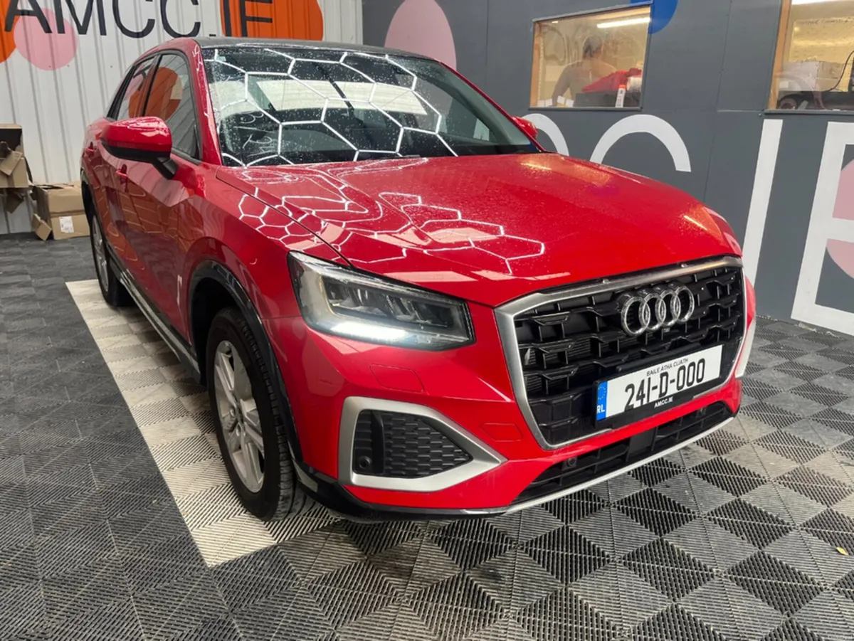 Audi Q2 2024 AUDI Q2 BLACK STYLE PLUS  AUTOMATIC / - Image 1