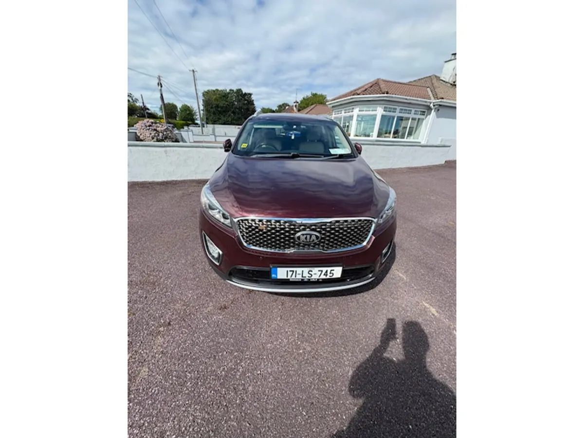 Kia Sorento PLATINUM 4X2 5DR - Image 6