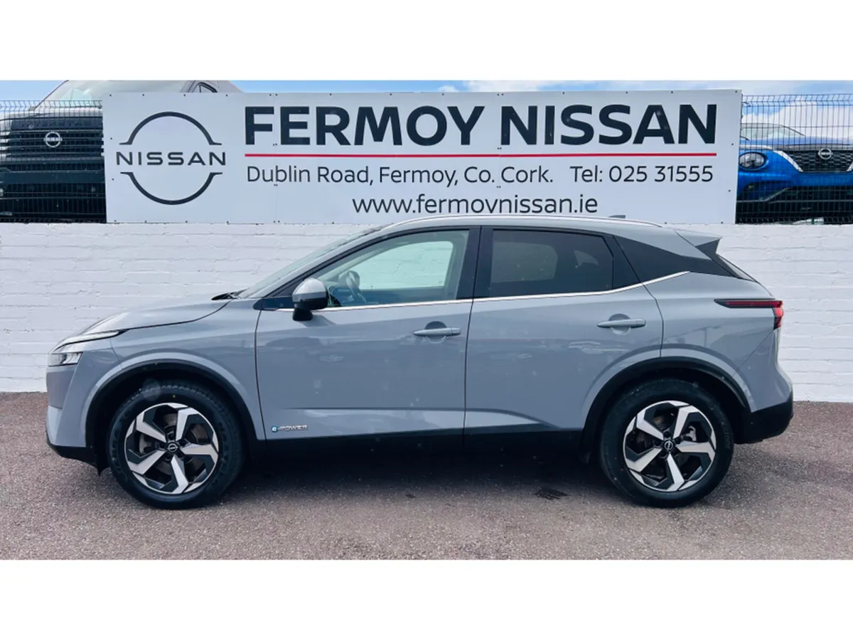 Nissan Qashqai ONLY 15,000 KLMS AUTOMATIC ePOWER S - Image 2