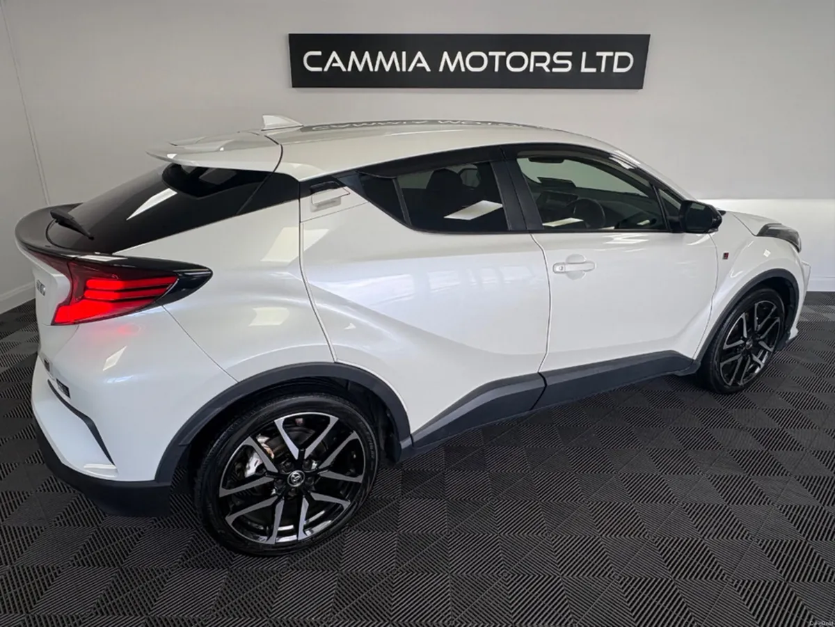 Toyota C-HR 2020 TOYOTA CHR GSPORT*REVERSE CAMERA* - Image 2
