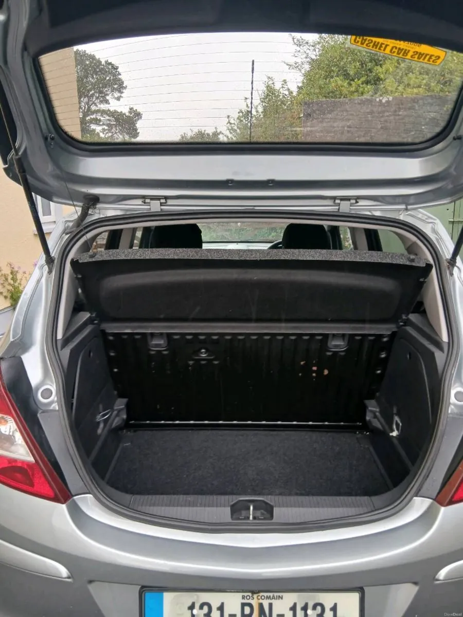 Vauxhall Corsa - Image 5