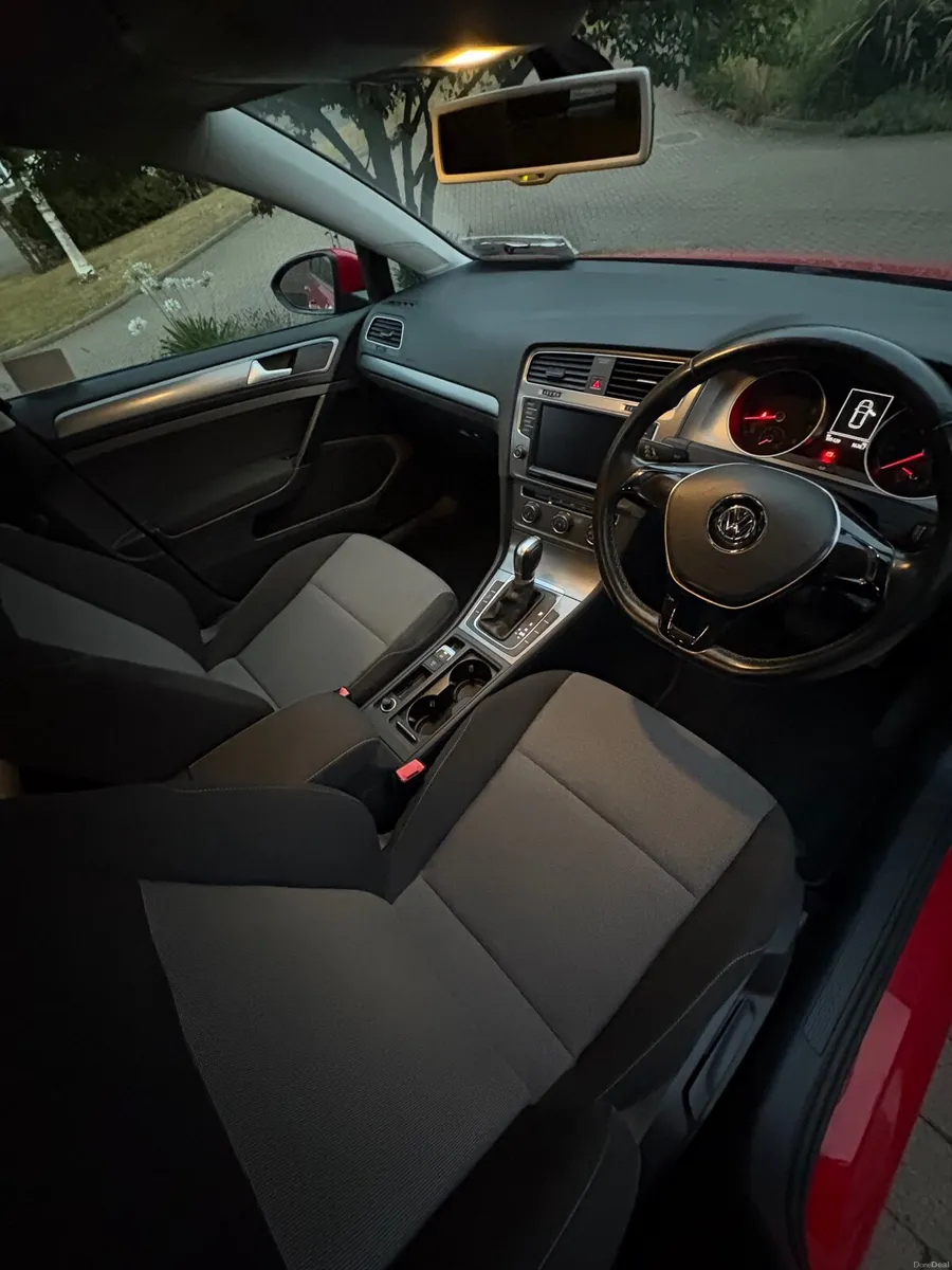 2016 Volkswagen Golf Auto 1.2 petrol - Image 5