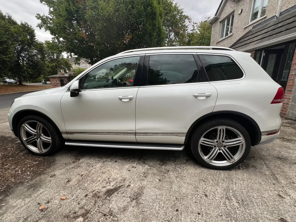 Volkswagen Touareg 2015 - Image 5