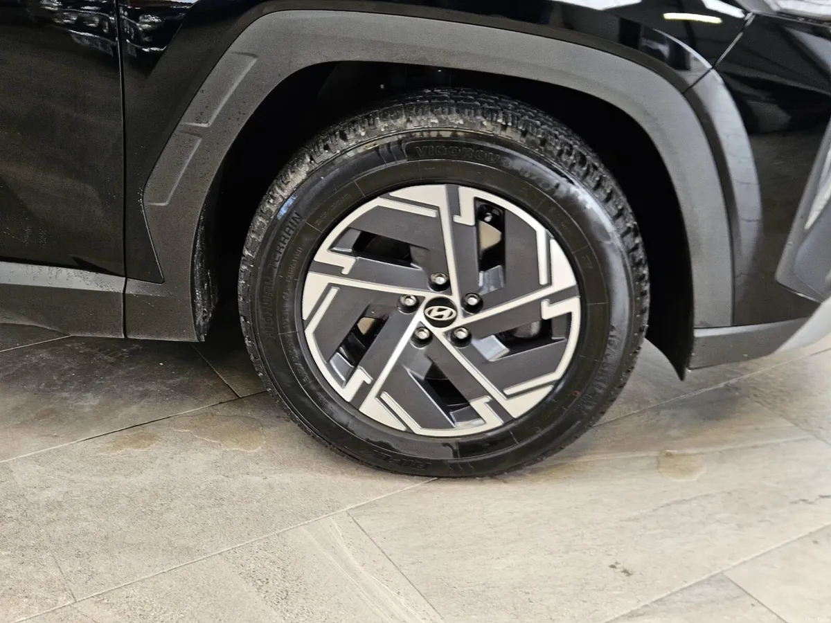 242 HYUNDAI TUCSON COMFORT PLUS - Image 6