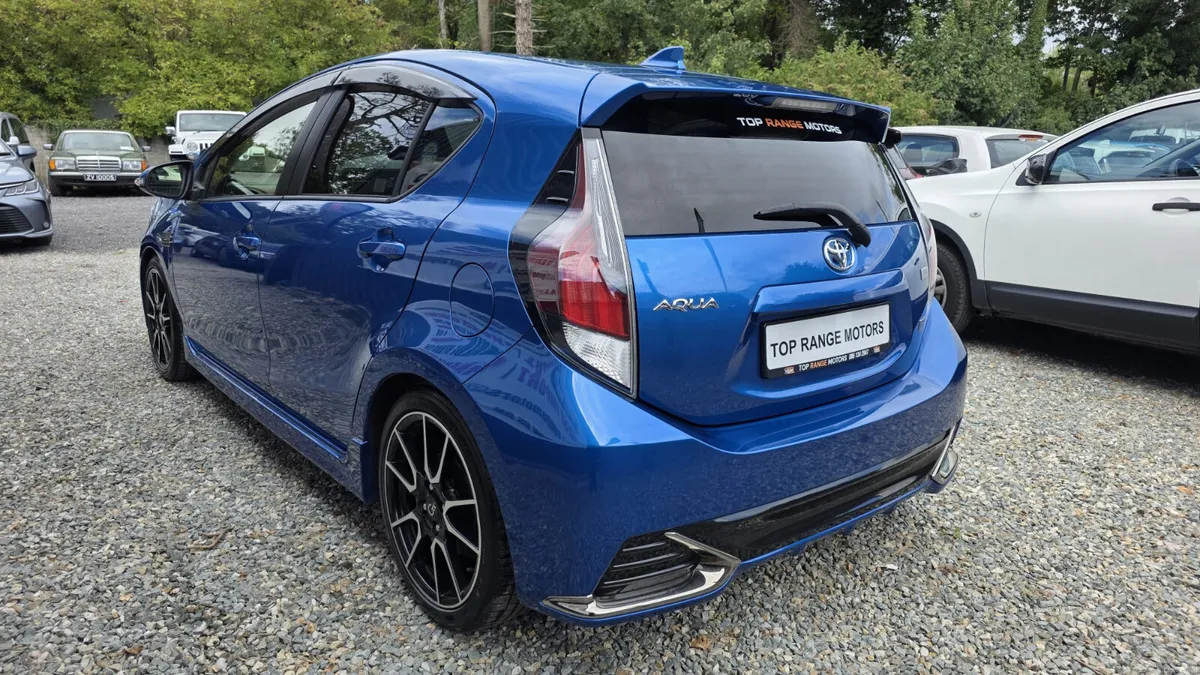 Toyota Aqua 2015 GS package - Image 5