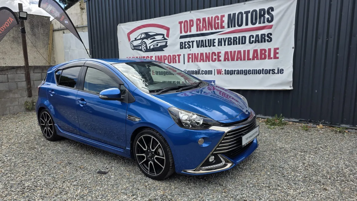 Toyota Aqua 2015 GS package - Image 3