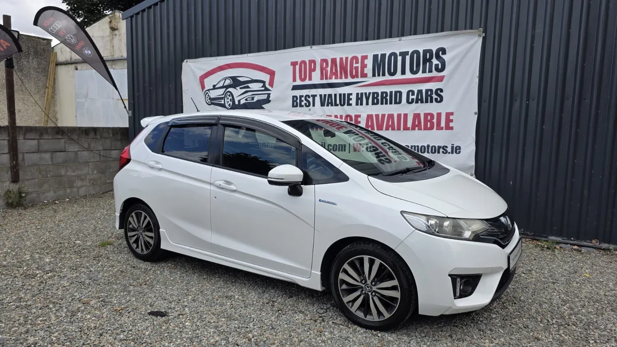Honda Fit 2015 RS package - Image 4