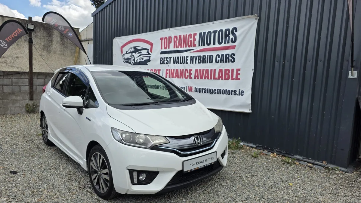 Honda Fit 2015 RS package - Image 2