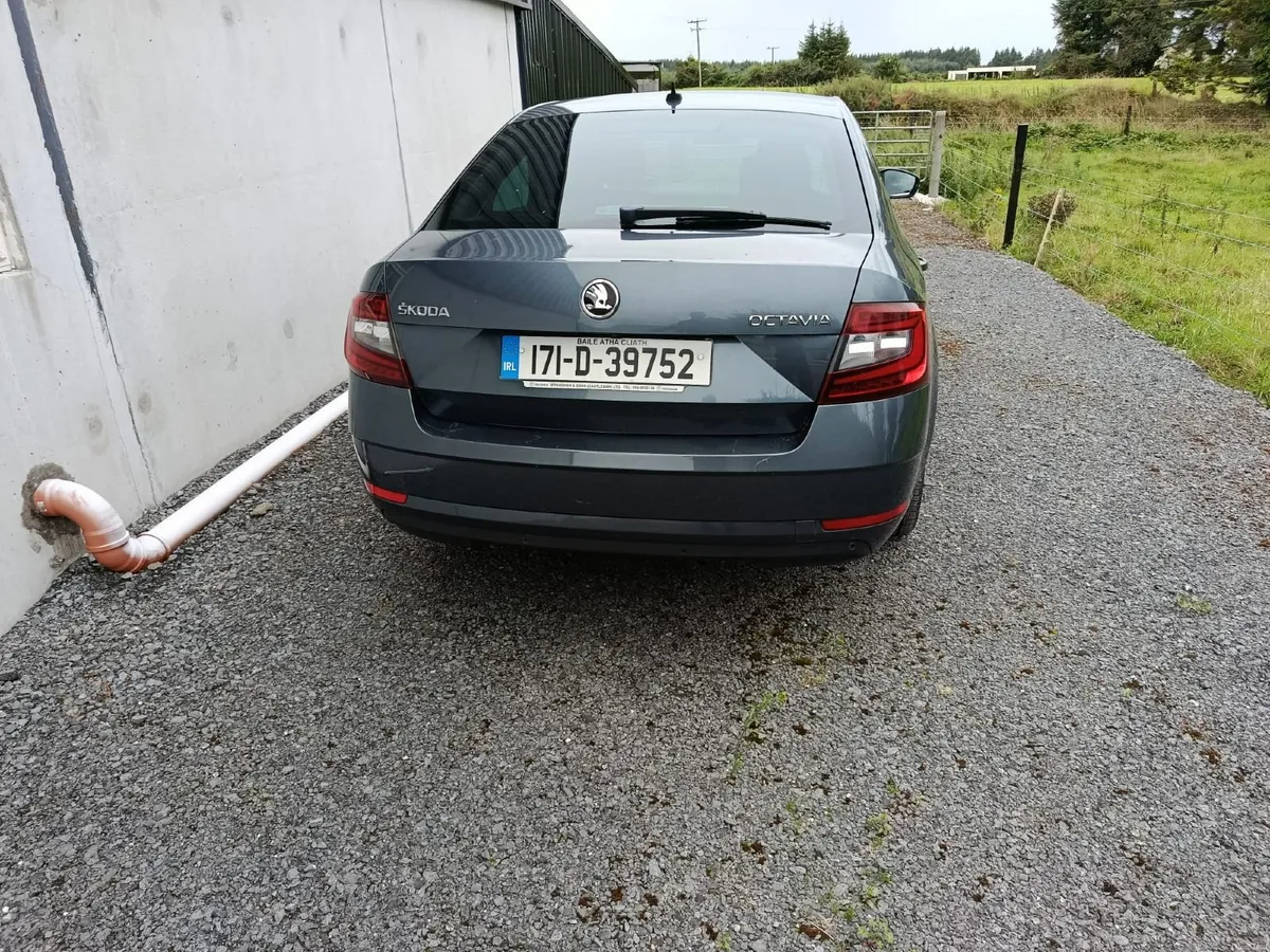 Skoda Octavia 2017 - Image 5