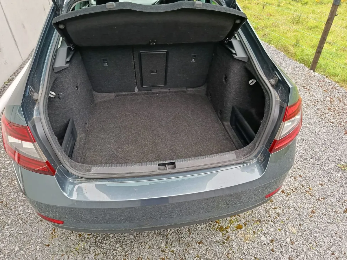 Skoda Octavia 2017 - Image 4