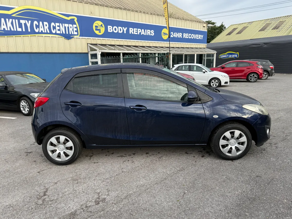 Mazda Demio 1.3 Petrol Manual - Image 5