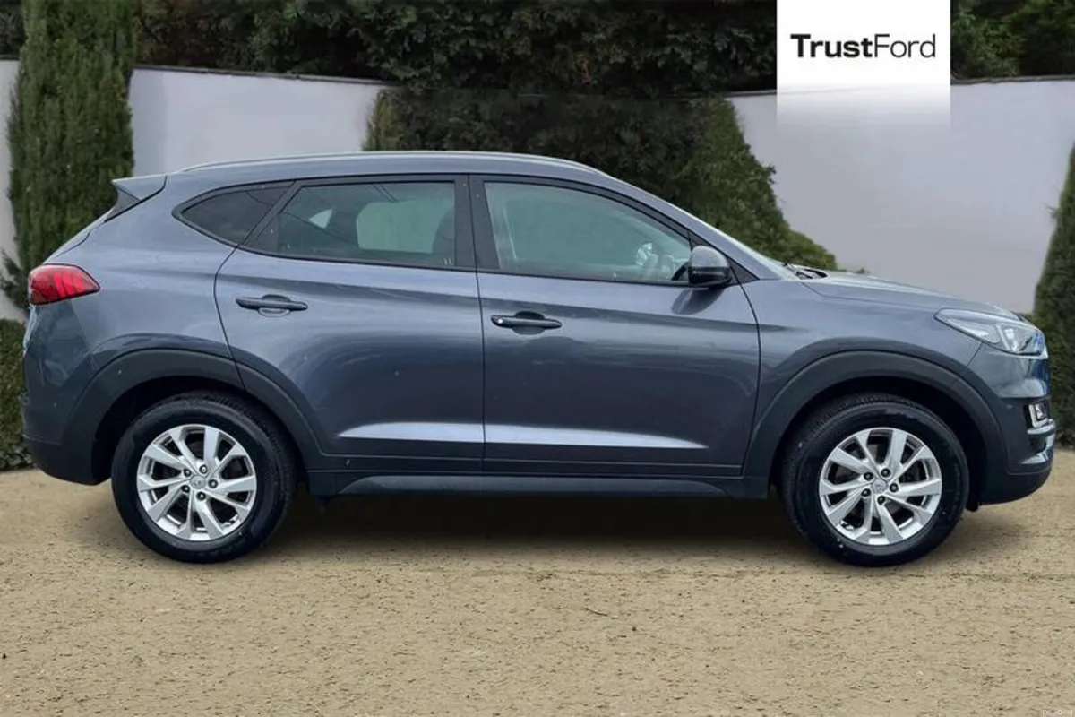 Hyundai Tucson 1.6 GDi SE Nav 5dr 2WD - MOT'D TO J - Image 3